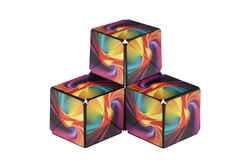 Hlavolam kostka magnetická duhová plast mix druhů v krabičce 6x6x6cm