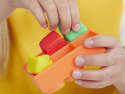 PLAY-DOH BLENDER NA SMOOTHIES