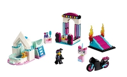 Lucy a její box pro stavitele!