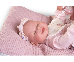 Antonio Juan 50414  MIA - mrkací a čůrající  miminko s celovinylovým tělem - 42 cm